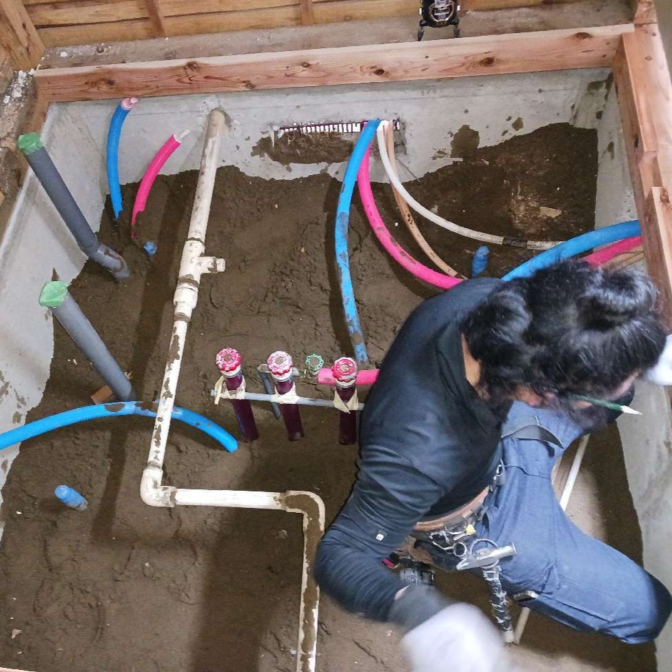 浴室作業中