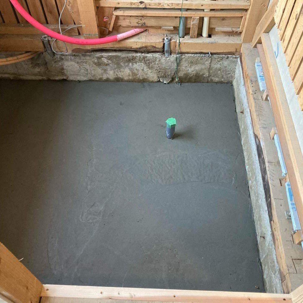 浴室土台施工中