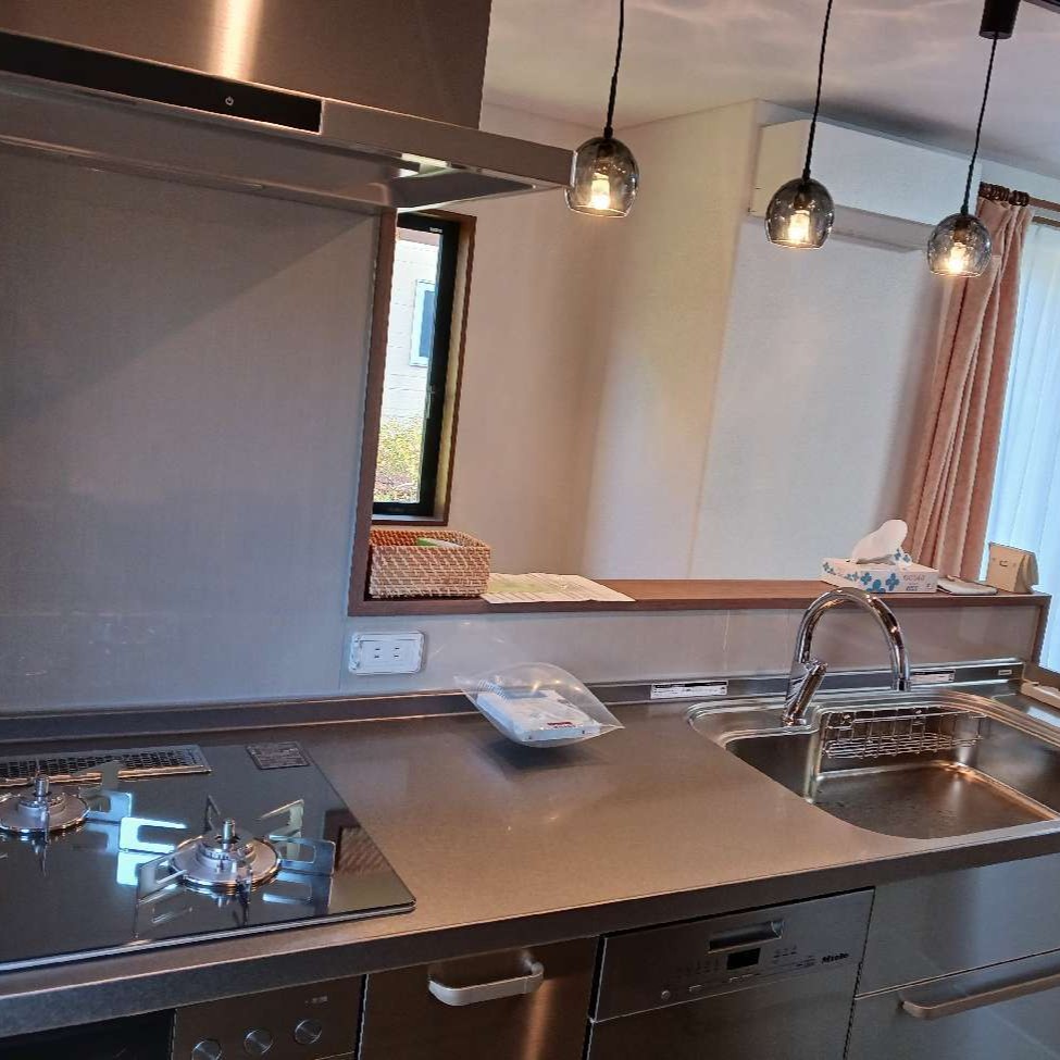 完成後キッチン。